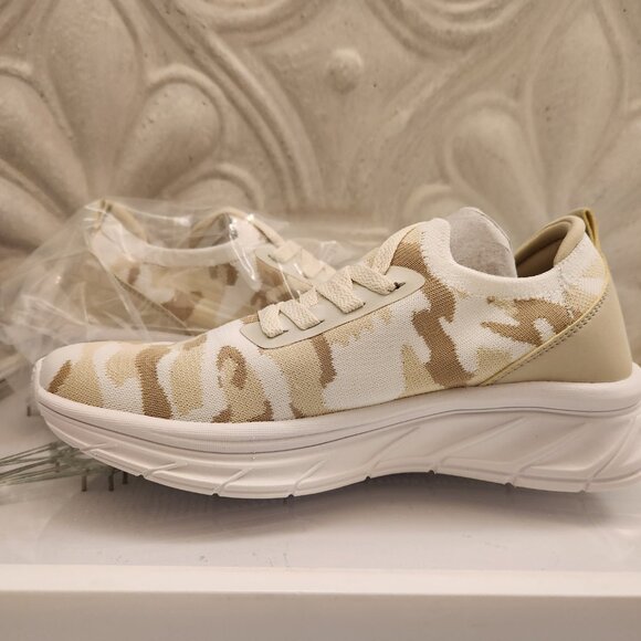 J/Slides Urban Sport NWB Hattie Sneakers, Beige Camo Knit 8.5. NIB - Picture 6 of 10